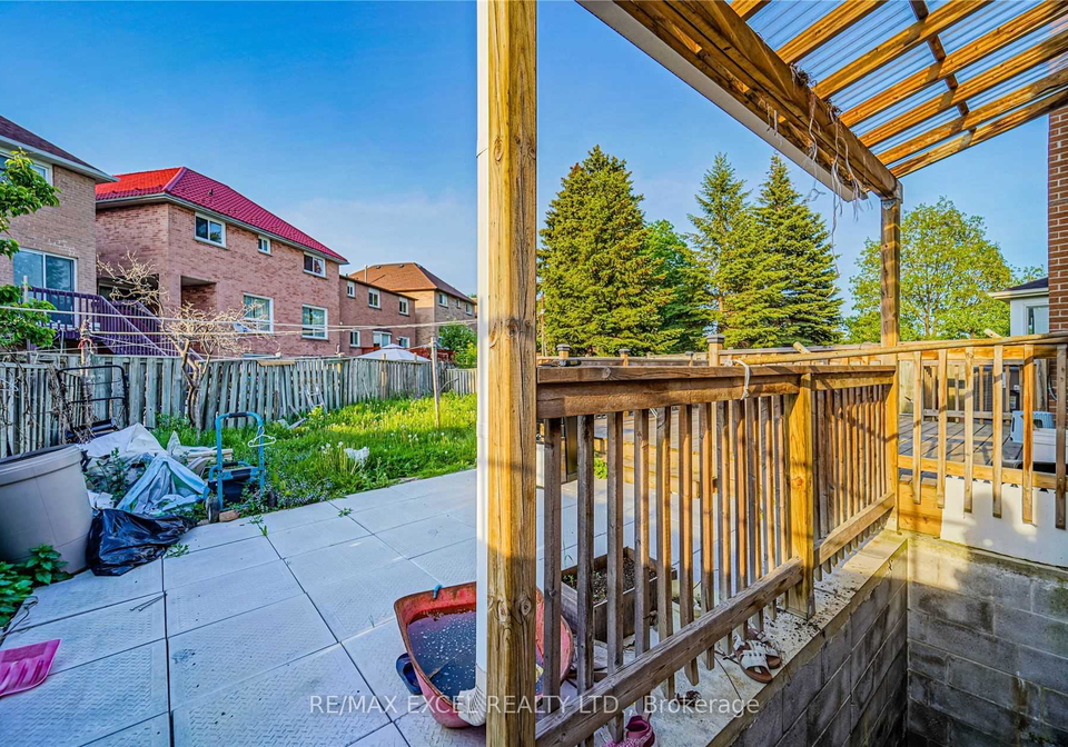 47-whiteleaf-crescent-scarborough-ontario-e13140110