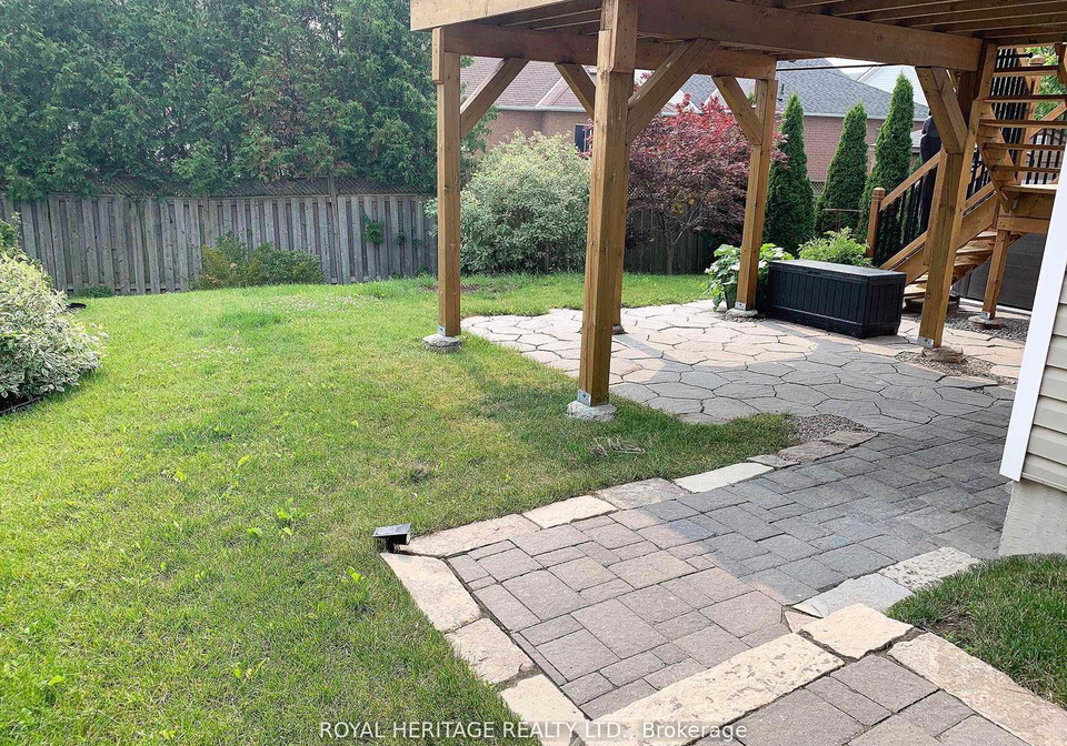 1628-spencely-drive-oshawa-ontario-e13140520