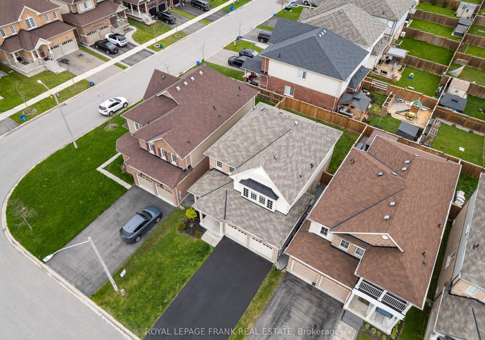 144-bruce-cameron-drive-clarington-ontario-e13140896