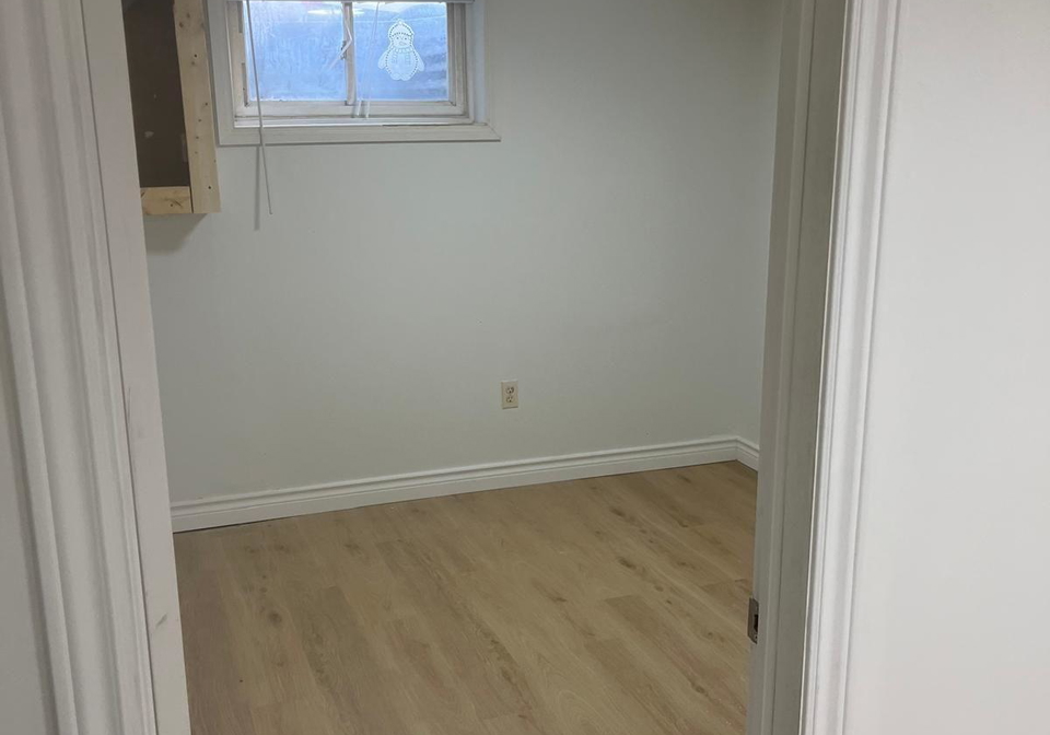 116-southlawn-avenue-oshawa-ontario-e13140904