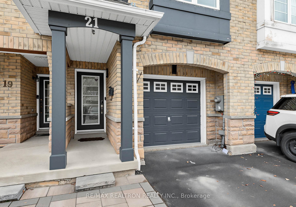 21-cullcastle-street-ajax-ontario-e13141118