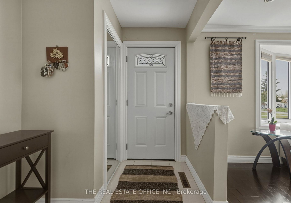 51-gilroy-drive-scarborough-ontario-e13141402