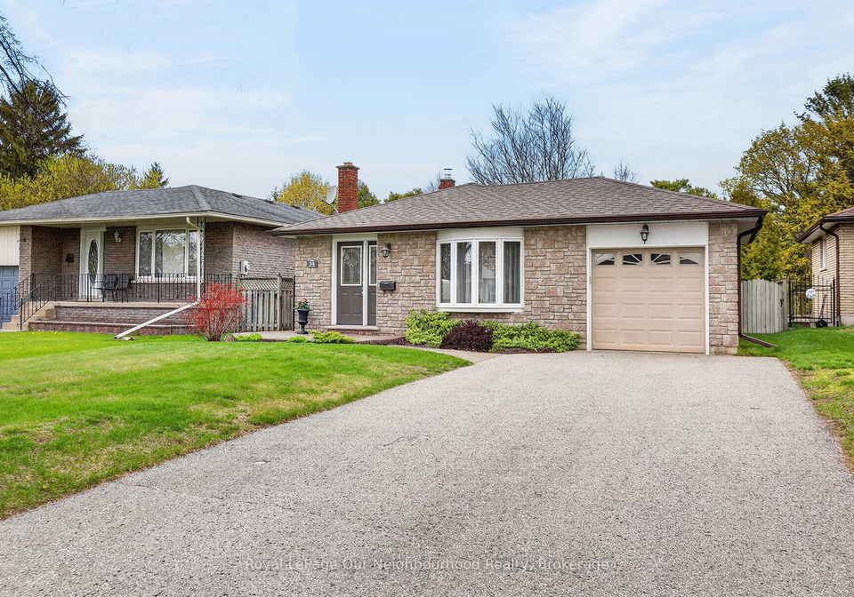 34-brant-court-oshawa-ontario-e13141534