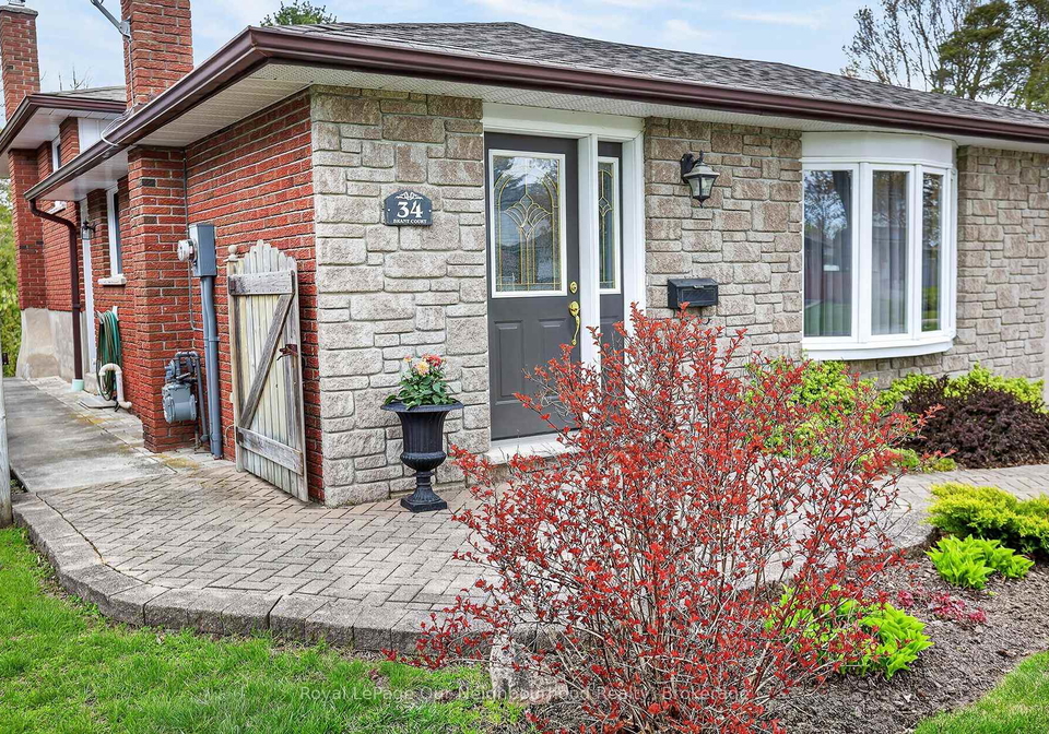 34-brant-court-oshawa-ontario-e13141534