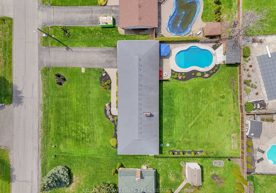858-swiss-heights-oshawa-ontario-e13141730