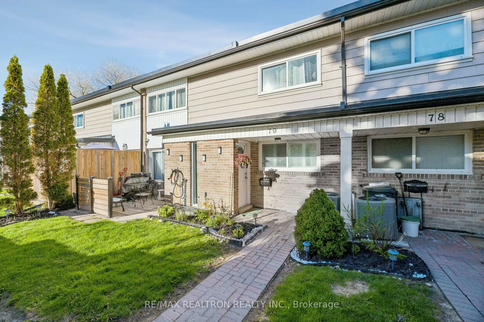 925-bayly-street-w-pickering-ontario-e13141756