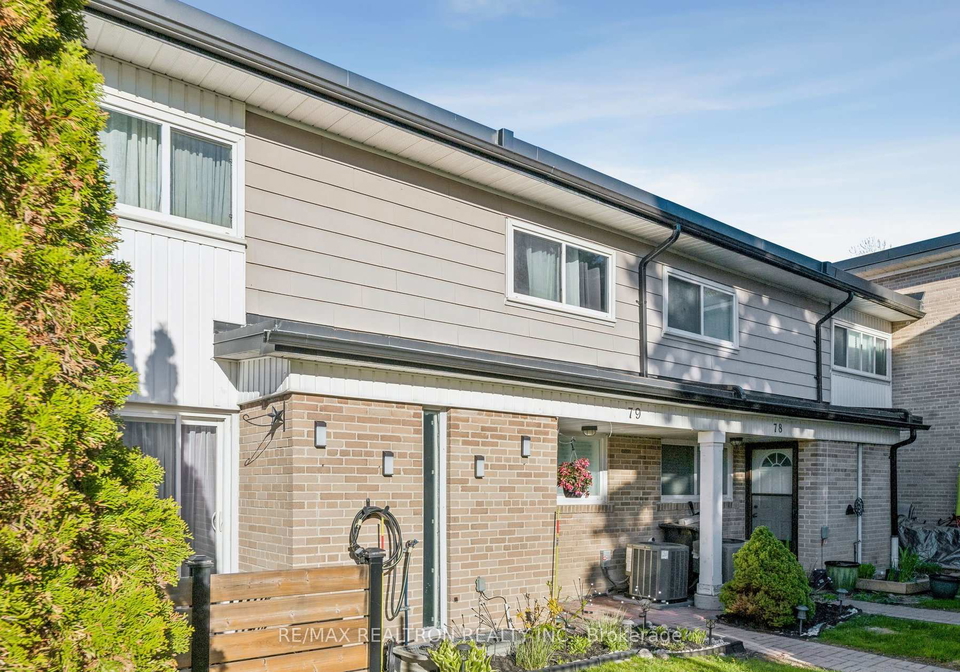 925-bayly-street-w-pickering-ontario-e13141756