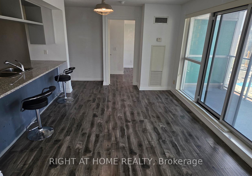 70-town-centre-court-scarborough-ontario-e13141776