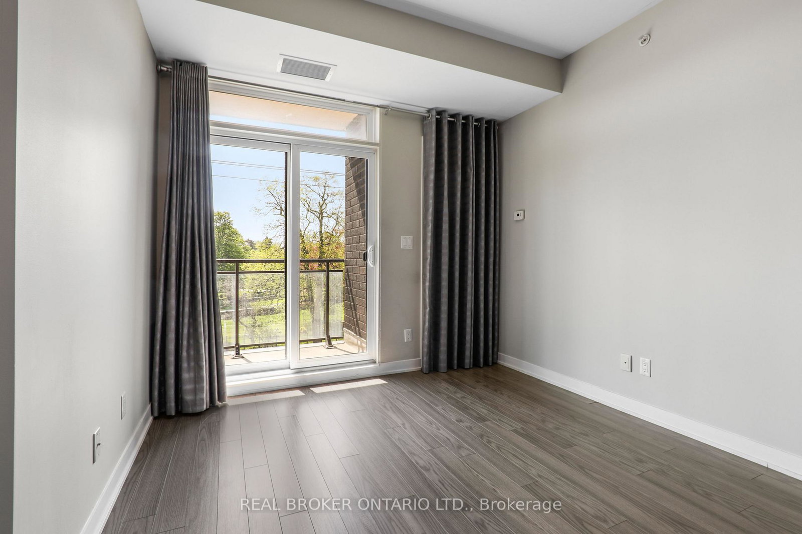 3560-st-clair-avenue-e-scarborough-ontario-e13142352