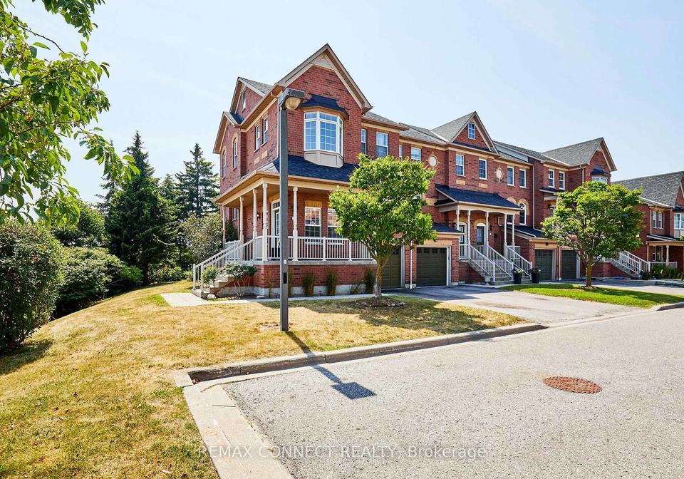 575-steeple-hill-pickering-ontario-e13142470