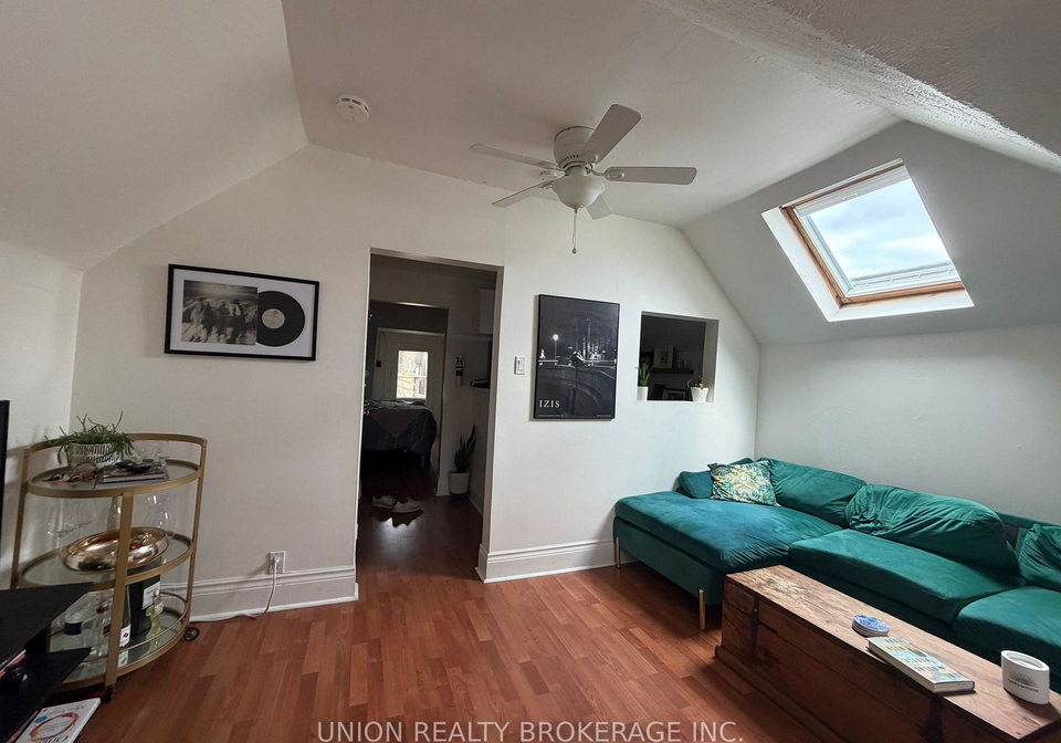 33-balsam-avenue-toronto-ontario-e13142536