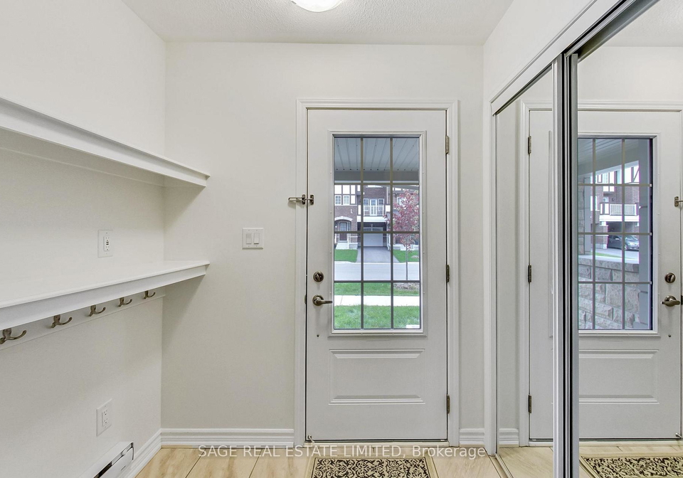10-goldeye-street-whitby-ontario-e13143504