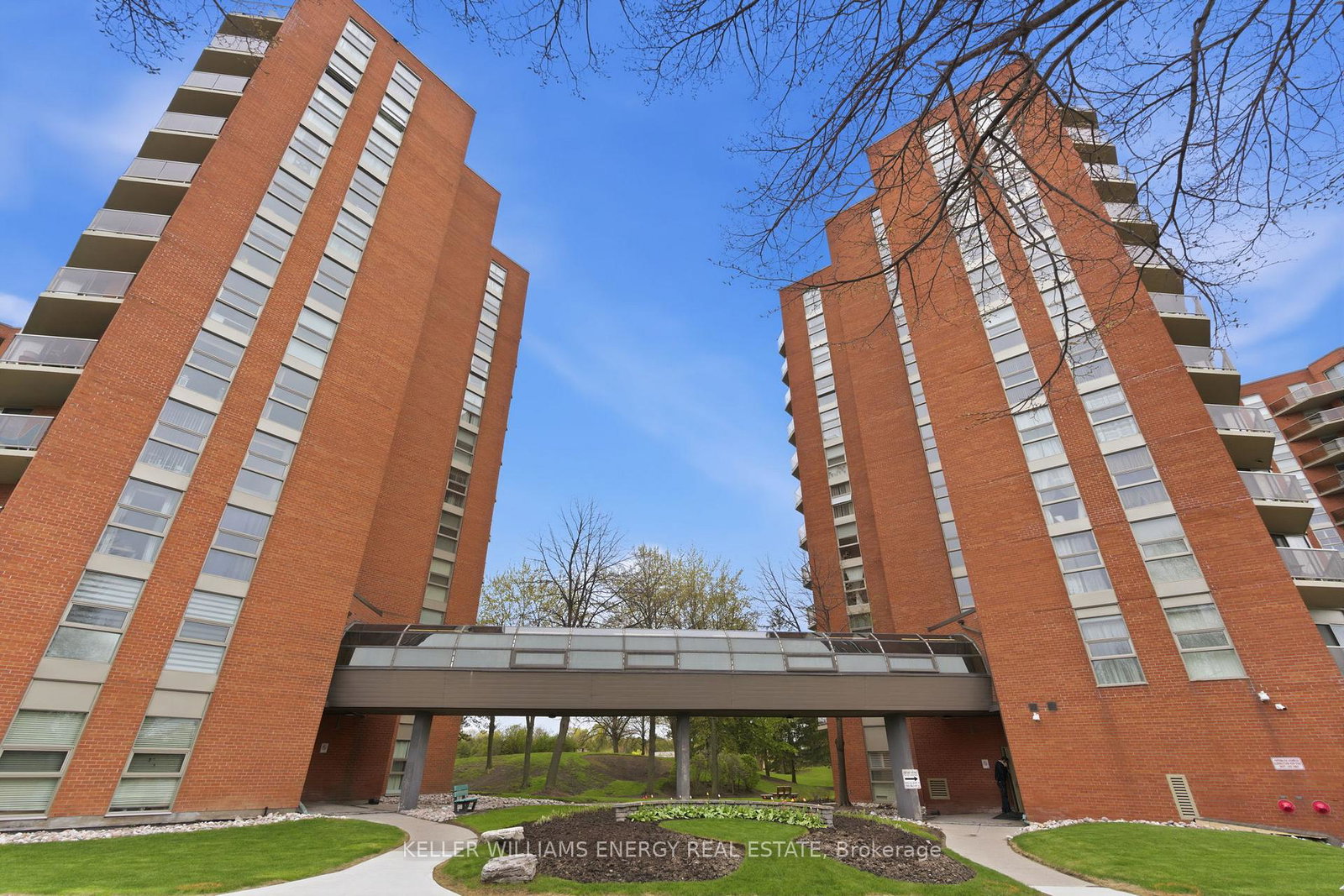 10-dean-park-road-scarborough-ontario-e13143700
