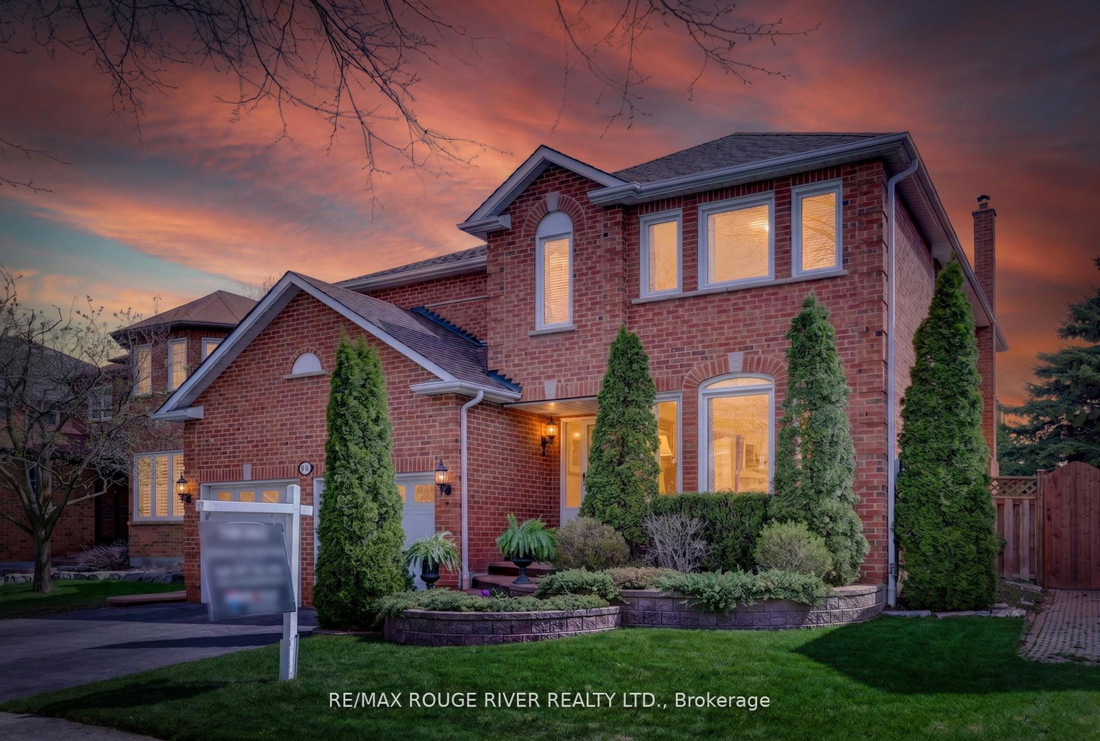 84-silverbirch-place-whitby-ontario-e13144202
