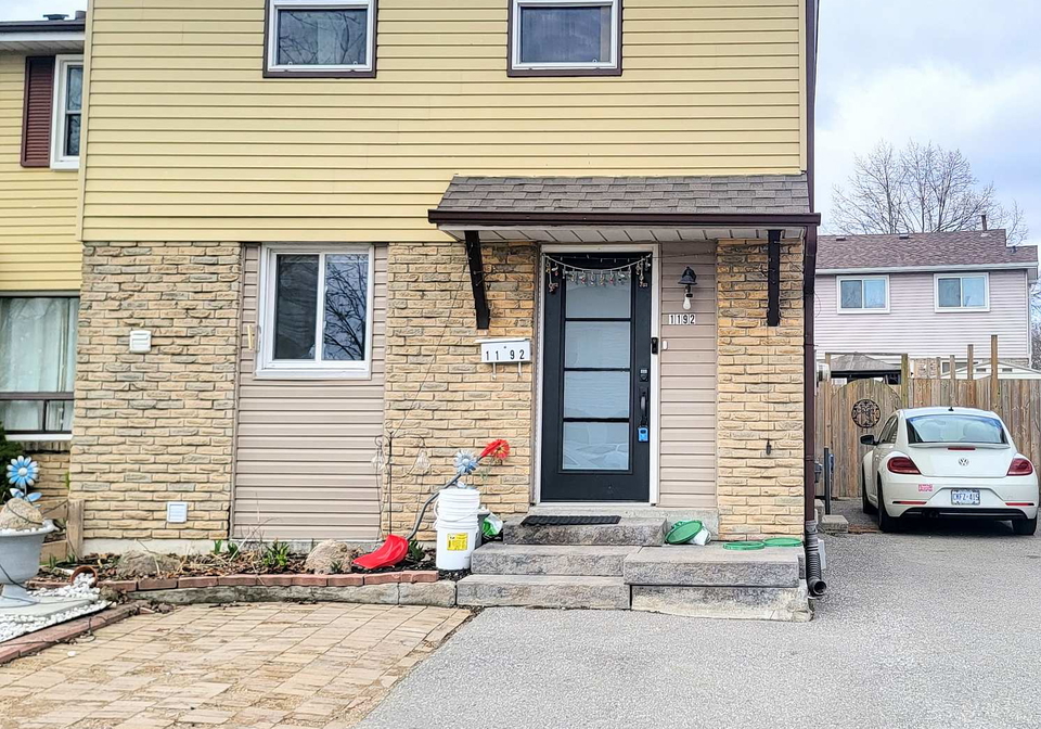 1192-oxford-street-oshawa-ontario-e13144372