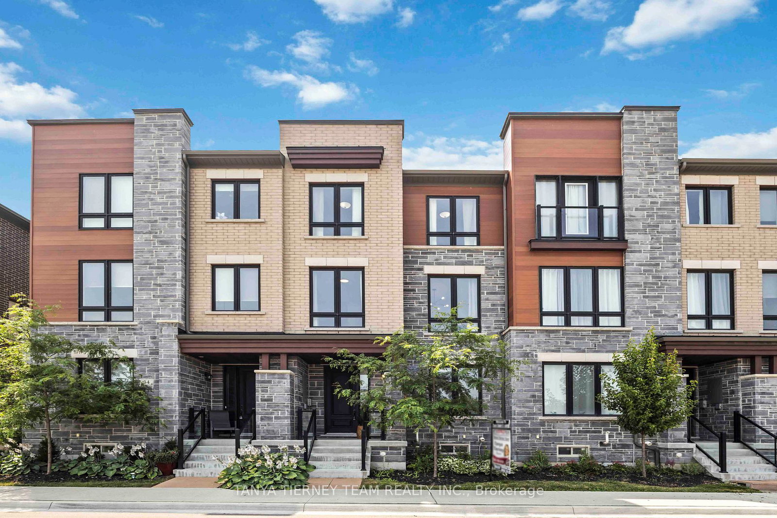 36-dockside-way-whitby-ontario-e13144642