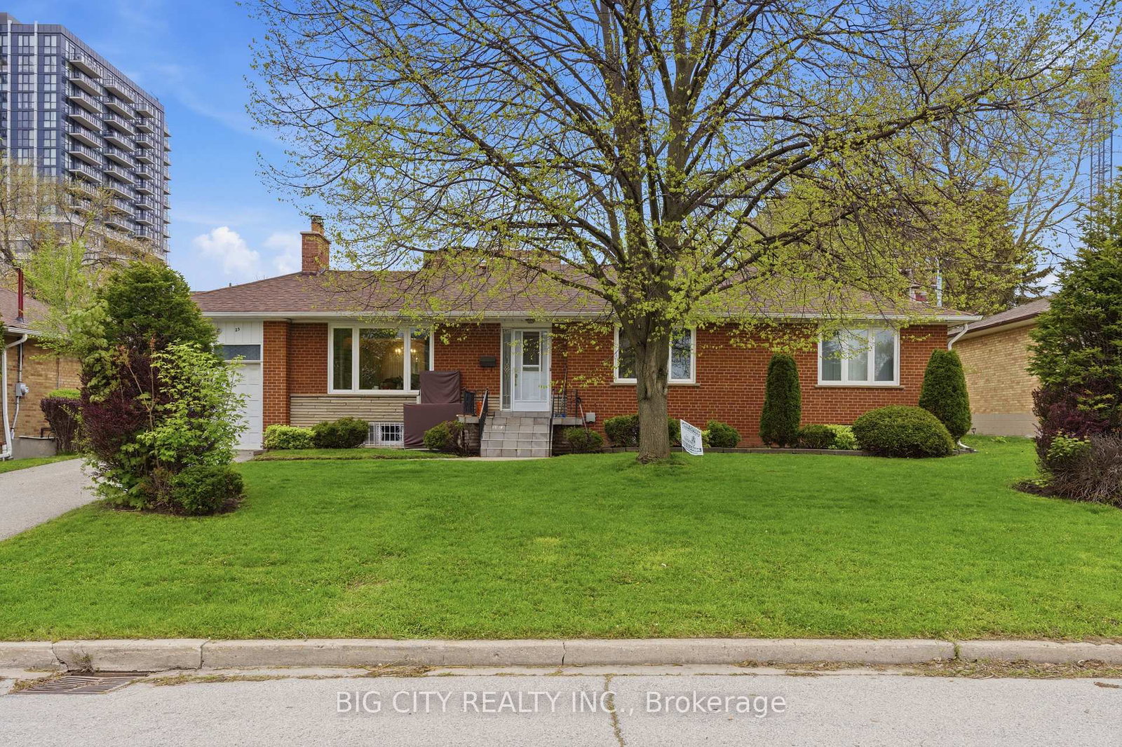 25-foxhill-road-scarborough-ontario-e13144884
