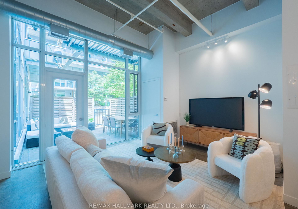 201-carlaw-avenue-toronto-ontario-e13145008