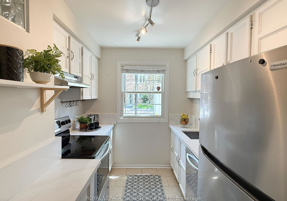 36-lount-street-toronto-ontario-e13145270