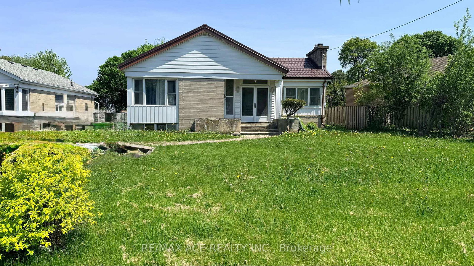 7-dennett-drive-scarborough-ontario-e13146754