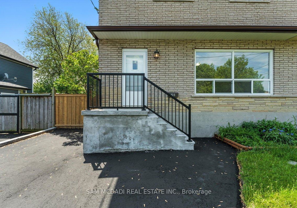 325-banff-avenue-oshawa-ontario-e13146818