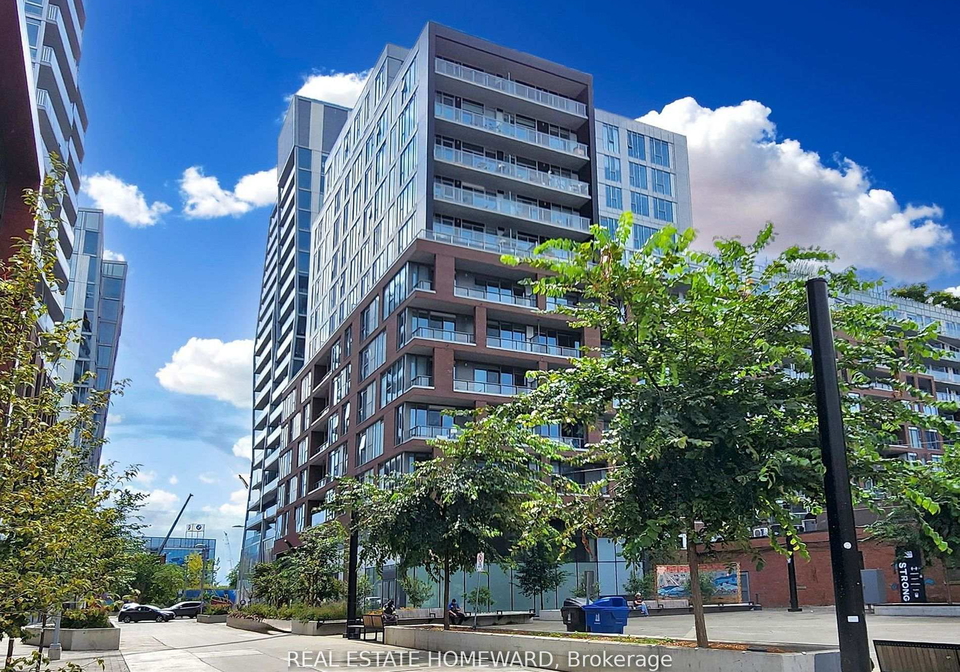 30-baseball-place-toronto-ontario-e13147108
