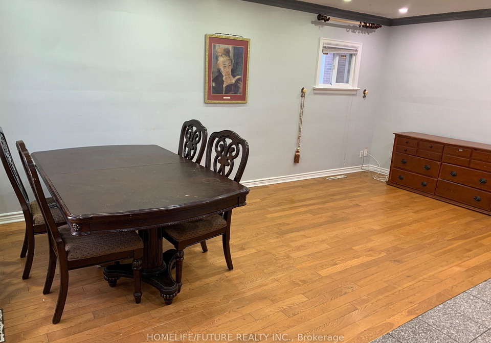 1-maxim-crescent-scarborough-ontario-e13148242