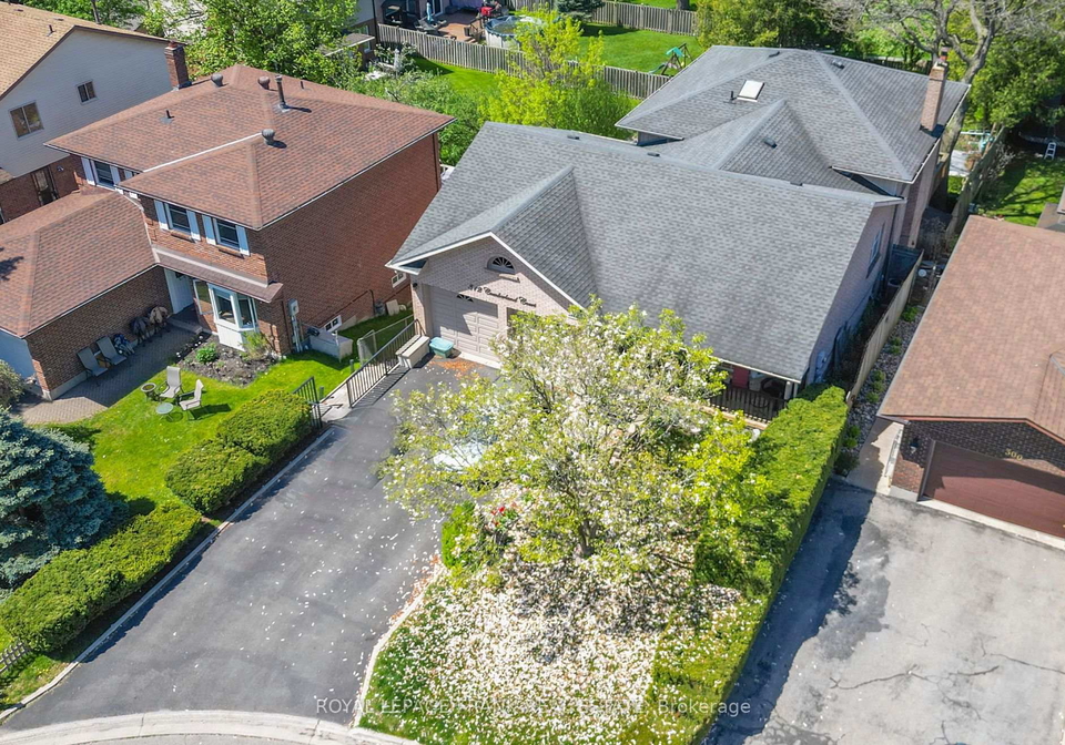 312-cumberland-court-oshawa-ontario-e13148958
