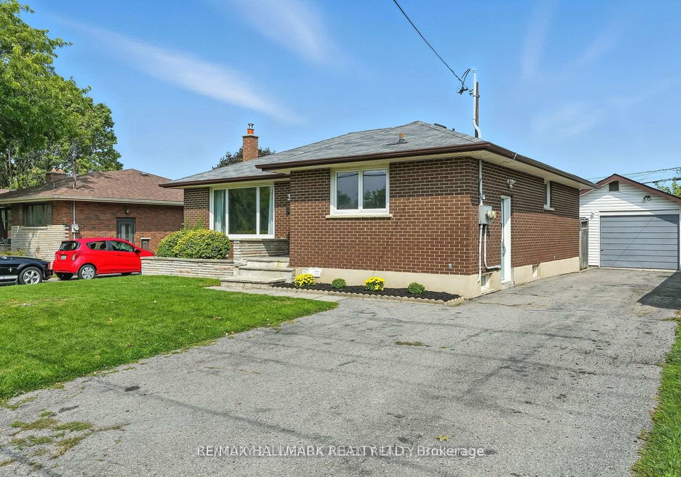 301-farewell-street-oshawa-ontario-e13150296