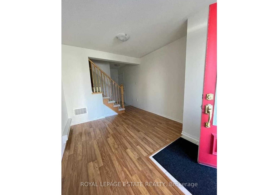 62-howe-avenue-scarborough-ontario-e13150416