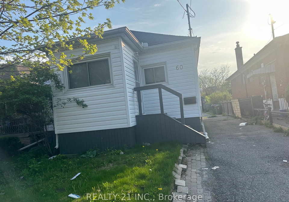 60-phillip-avenue-scarborough-ontario-e13150464