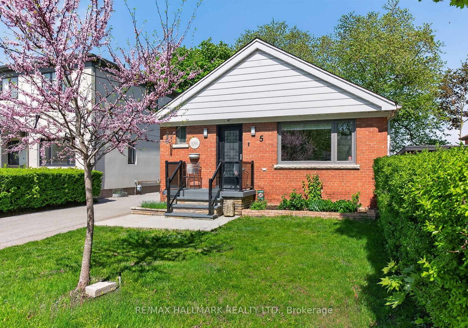 5-elmont-drive-east-york-ontario-e13151616