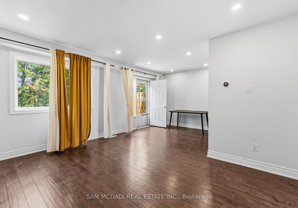 250-orton-pk-road-scarborough-ontario-e13152154