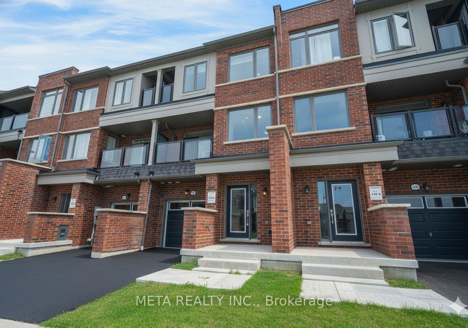 2004-cameron-lott-crescent-oshawa-ontario-e13152506