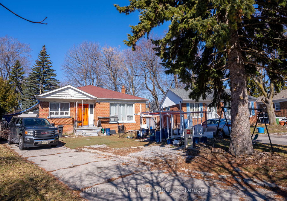 14-mackinac-crescent-scarborough-ontario-e13152808