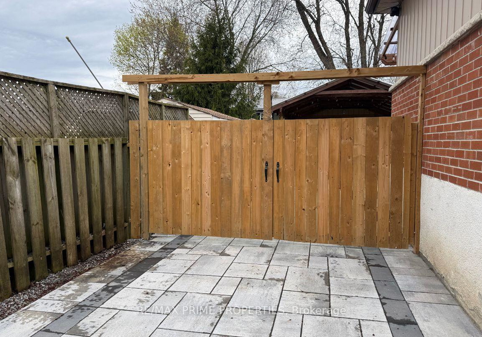 680-marksbury-road-pickering-ontario-e13152914