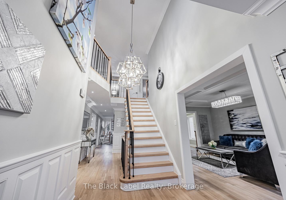 48-lipton-crescent-whitby-ontario-e13153028