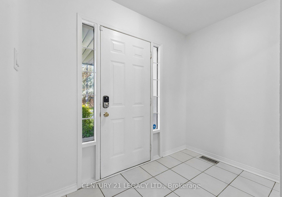 29-woolf-crescent-ajax-ontario-e13153128