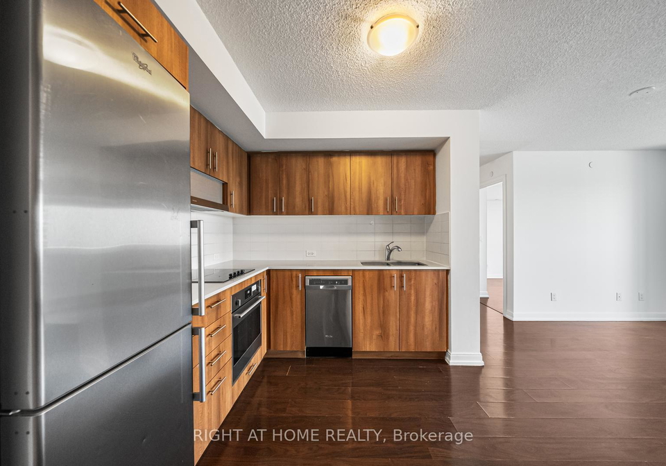 255-village-green-square-scarborough-ontario-e13153814