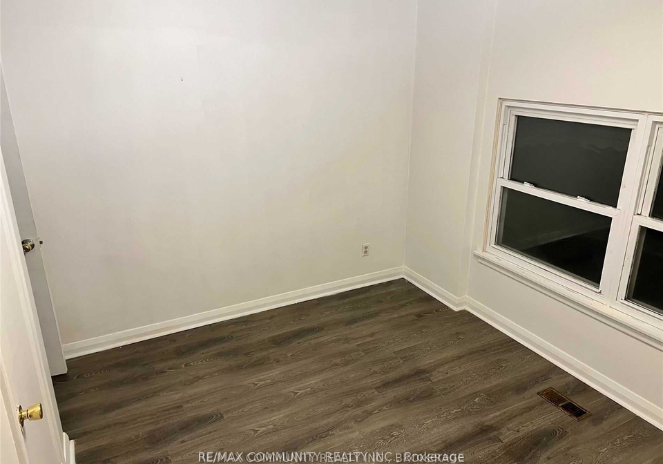 3238-lawrence-avenue-scarborough-ontario-e13154208