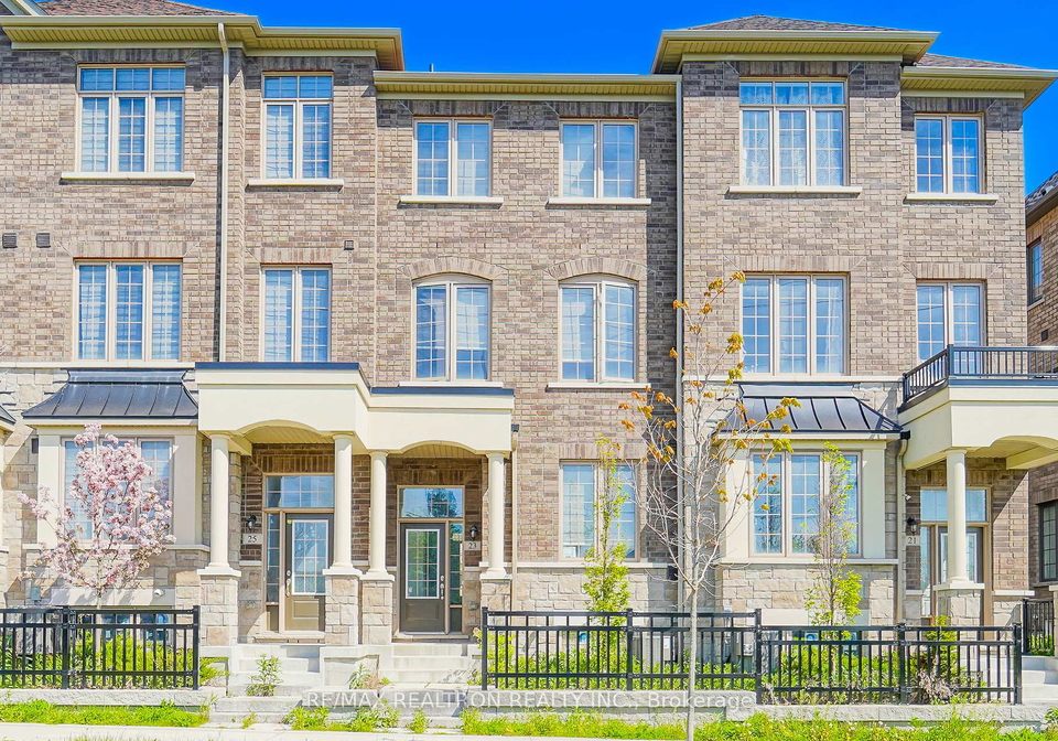 23-kingfisher-way-whitby-ontario-e13155248