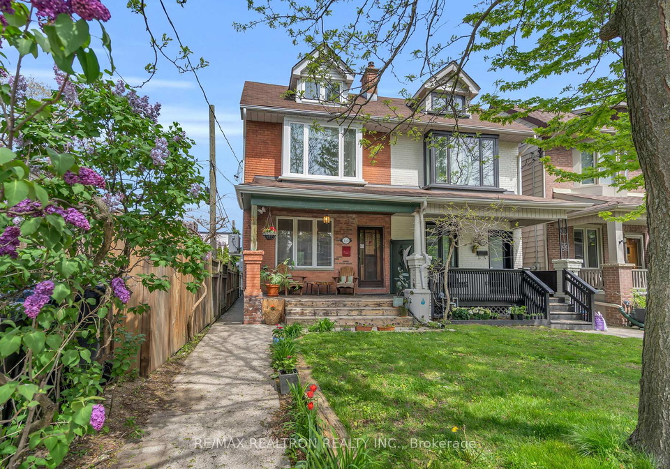 105-dewhurst-boulevard-east-york-ontario-e13155336