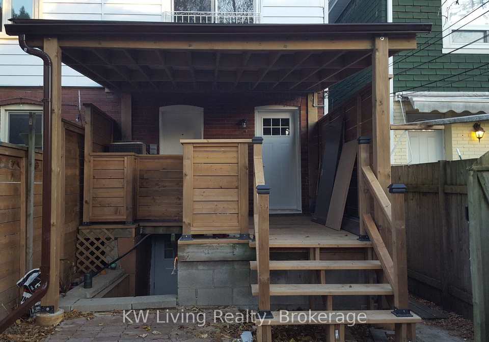 928-broadview-avenue-east-york-ontario-e13155842