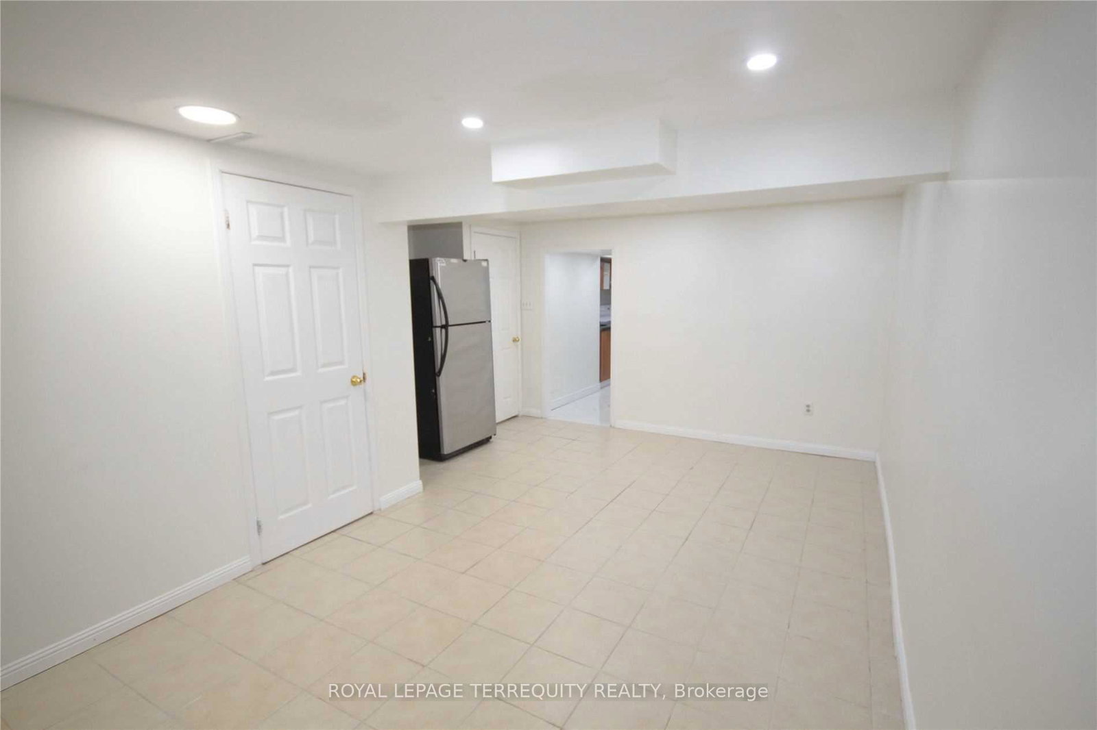 111-caronia-square-scarborough-ontario-e13155856