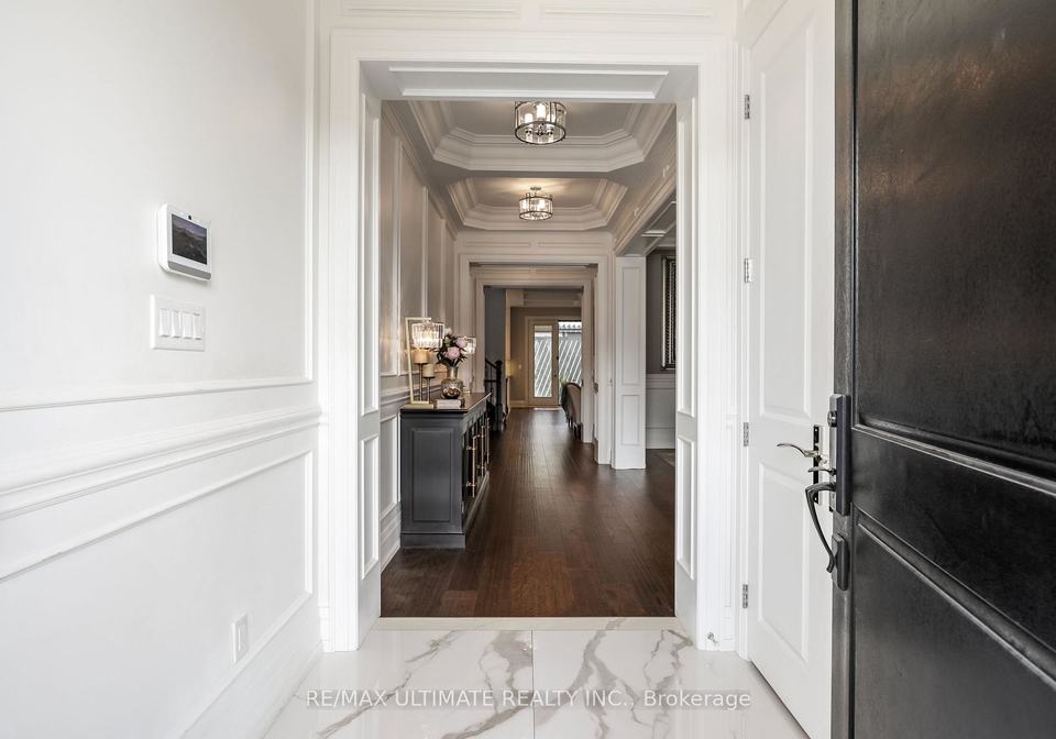 31-presteign-avenue-east-york-ontario-e13155866