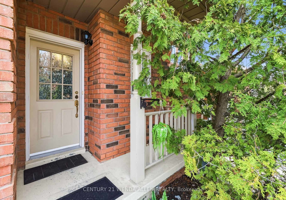 5-jays-drive-whitby-ontario-e13156540
