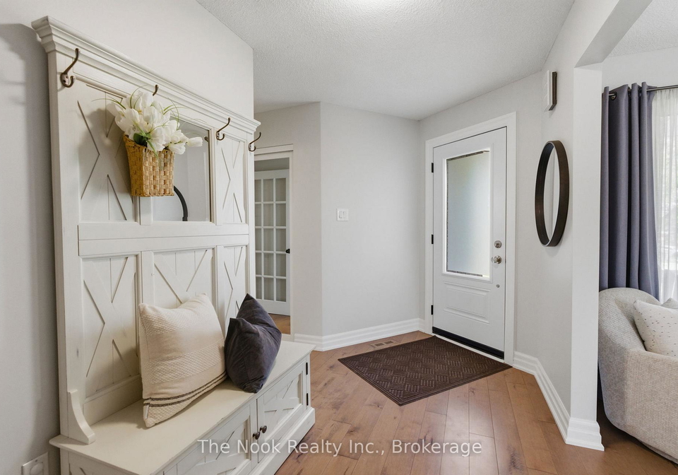 15-stanford-crescent-clarington-ontario-e13156684