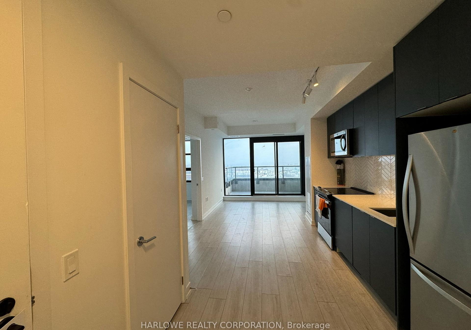 1606-charles-street-whitby-ontario-e13156770