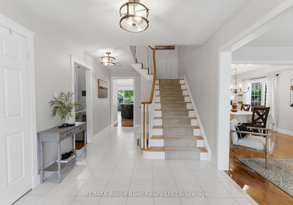 1-sturgess-crescent-whitby-ontario-e13156962