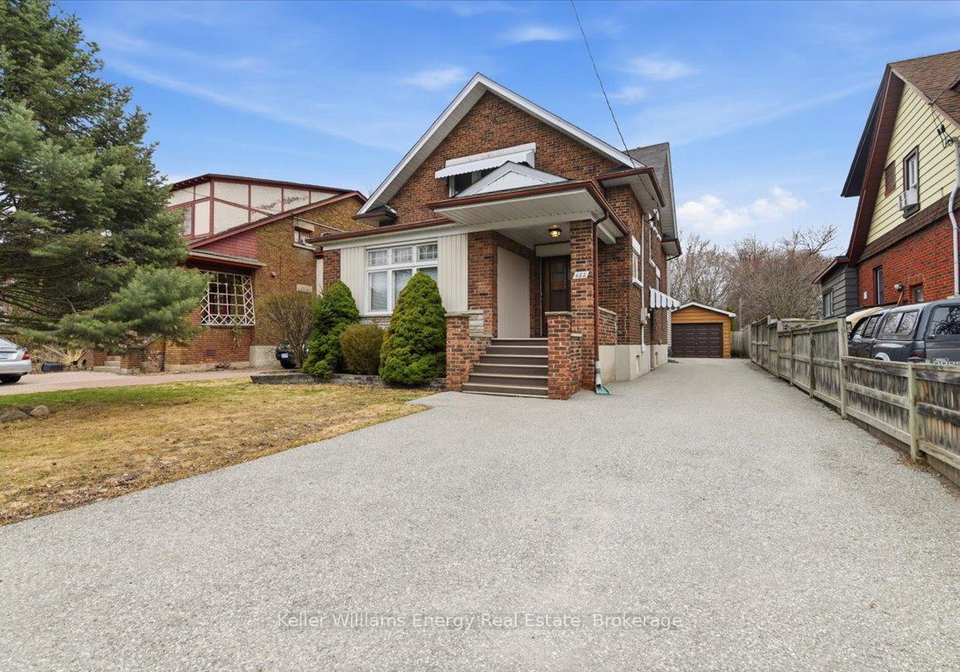 482-simcoe-street-n-oshawa-ontario-e13157148